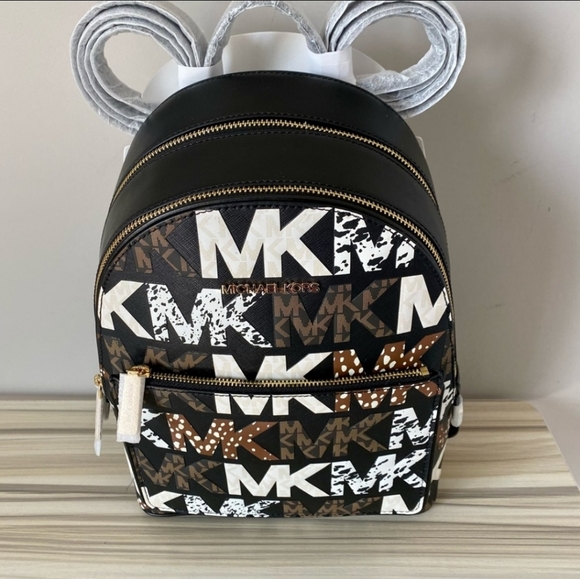 MK Backpack - Picture 3 of 5